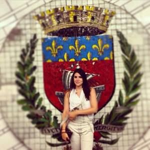 Meet your Posher, Lainey